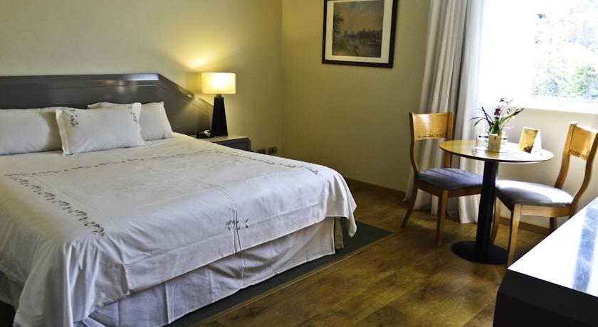 Hotel Eurotel El Bosque ซานติอาโก ภายนอก รูปภาพ