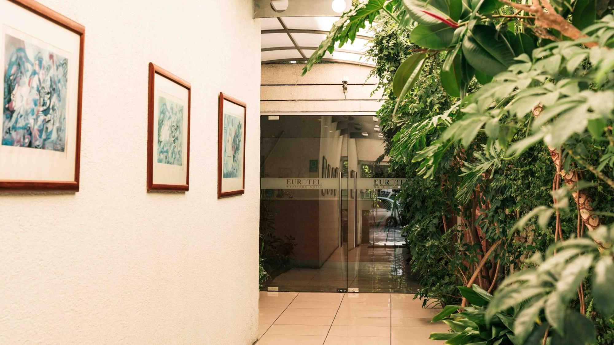 Hotel Eurotel El Bosque ซานติอาโก ภายนอก รูปภาพ